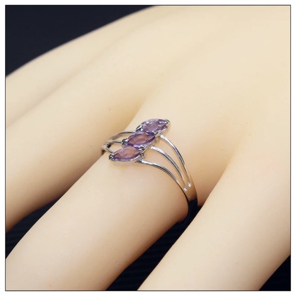 New Sterling Silver Natural Amethyst Ring Size 7 - Picture 3 of 4